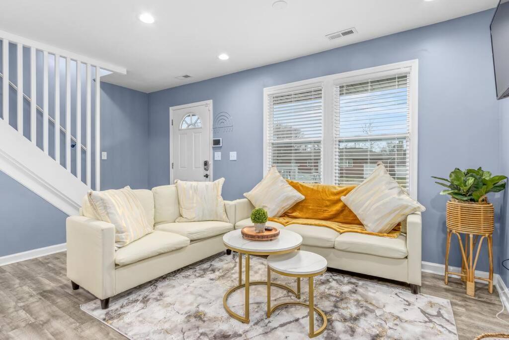 Family Style 5Br Home Mins From Buckroe Beach Hampton Εξωτερικό φωτογραφία