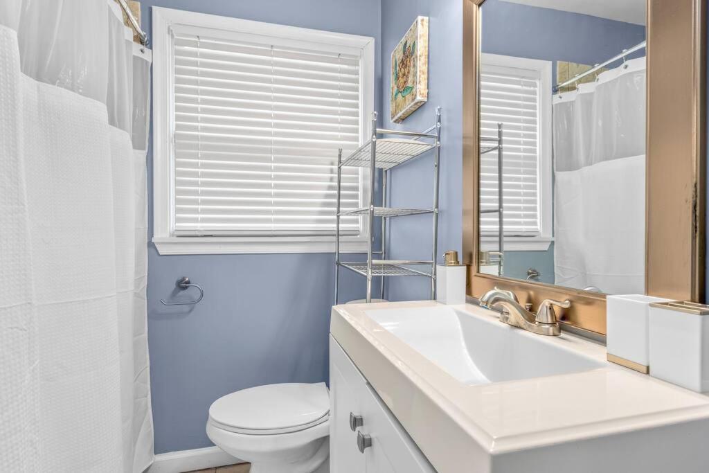 Family Style 5Br Home Mins From Buckroe Beach Hampton Εξωτερικό φωτογραφία